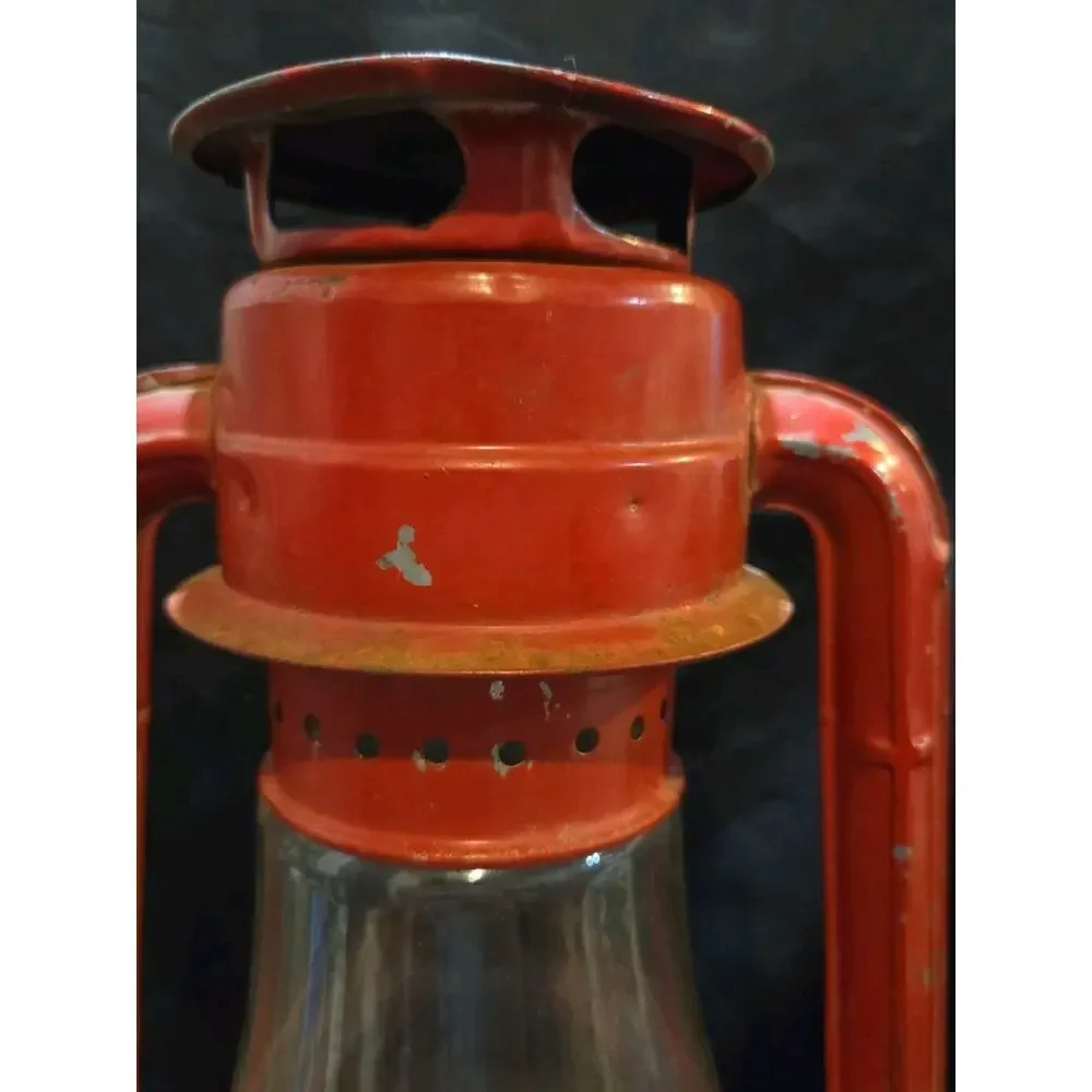 Vntg Anchor Brand Kerosene Lamp Red 14.5 In